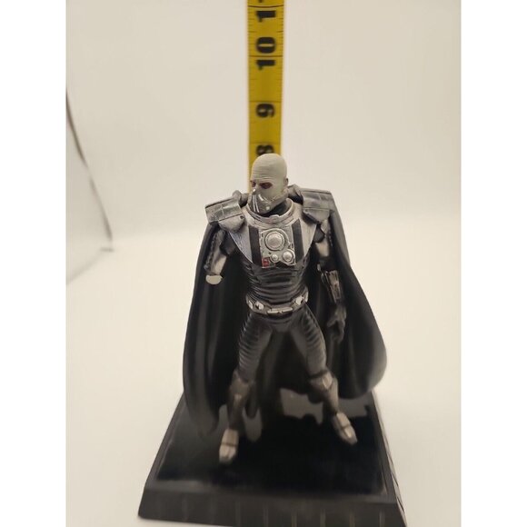 Star Wars The Old Republic Darth Malgus Statue 9" Gentle Giant 2011 Flaw - Picture 1 of 6